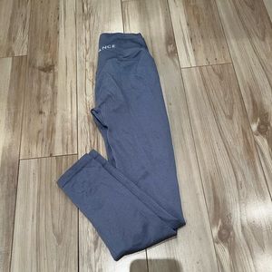 Balance Athletica linear leggings